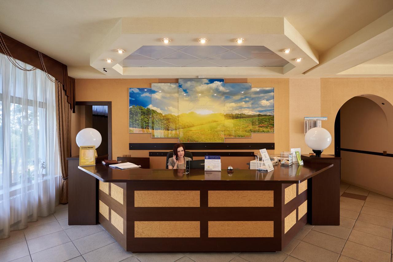 Rassvet Hotel นิปโปร ภายนอก รูปภาพ