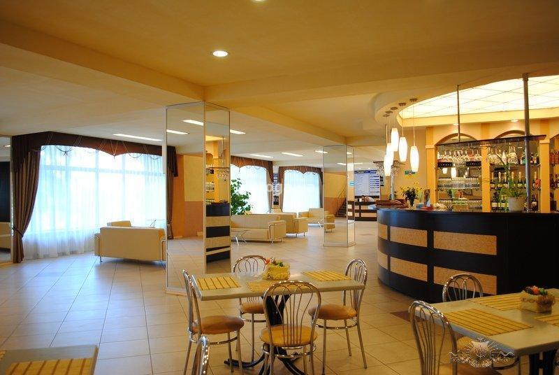 Rassvet Hotel นิปโปร ภายนอก รูปภาพ